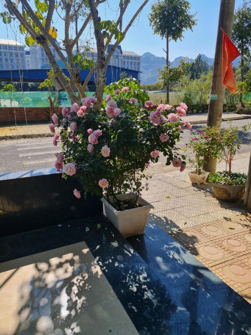 Minh Son Hotel Ta Lan Than Экстерьер фото