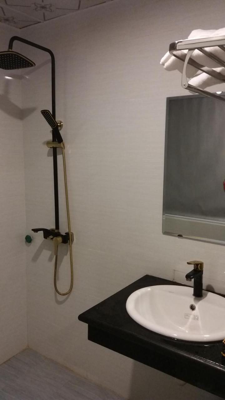 Minh Son Hotel Ta Lan Than Экстерьер фото